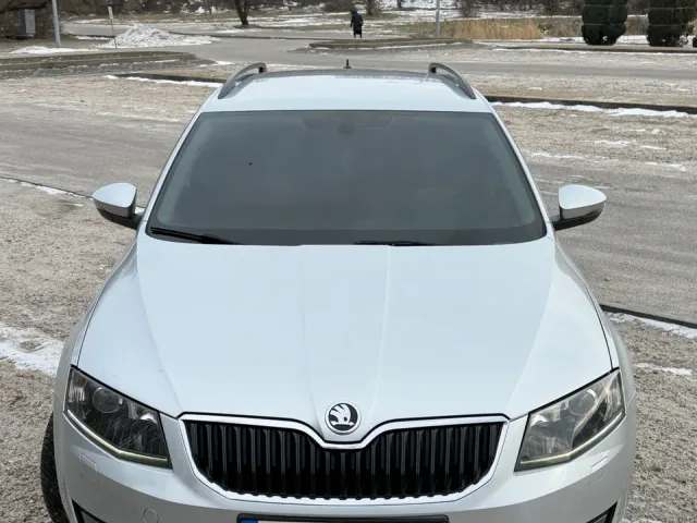 Skoda Octavia - фото 5