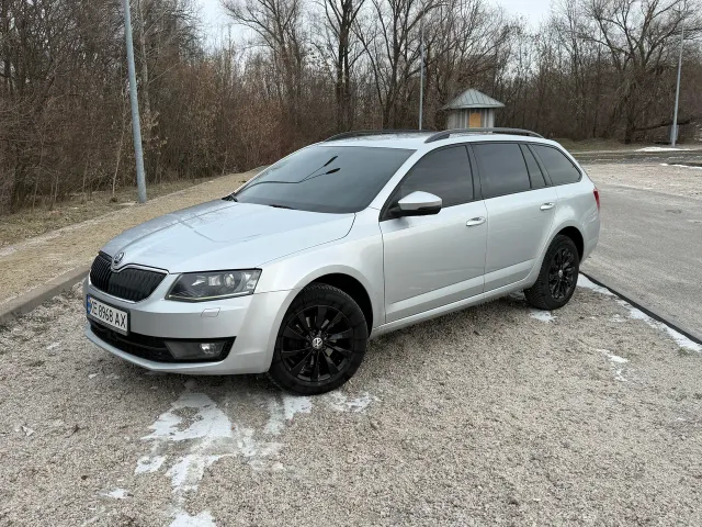 Skoda Octavia - фото 1