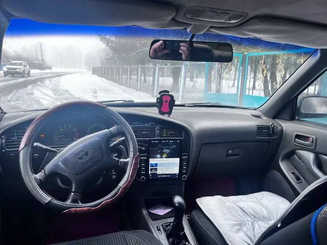 Toyota Camry - фото 4