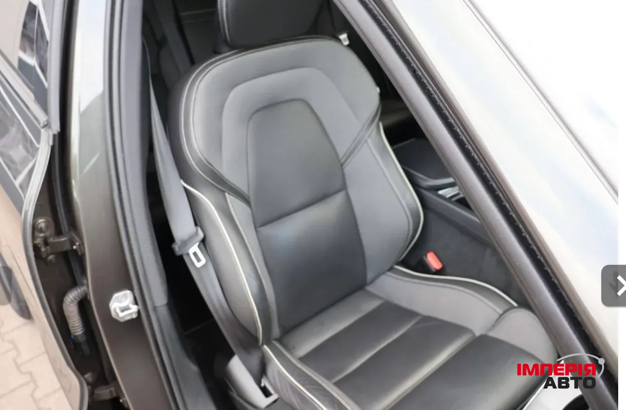 Volvo XC60 - фото 18