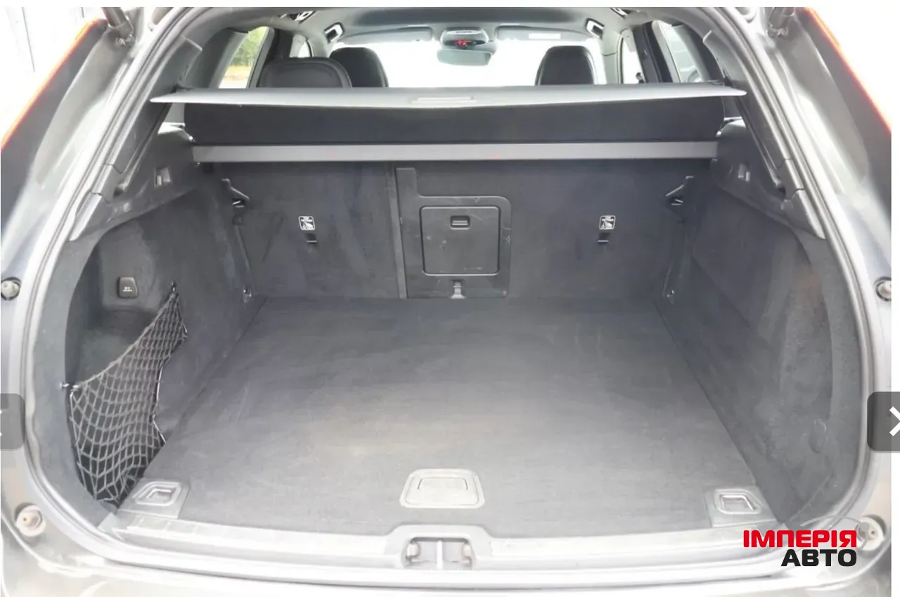 Volvo XC60 - фото 22