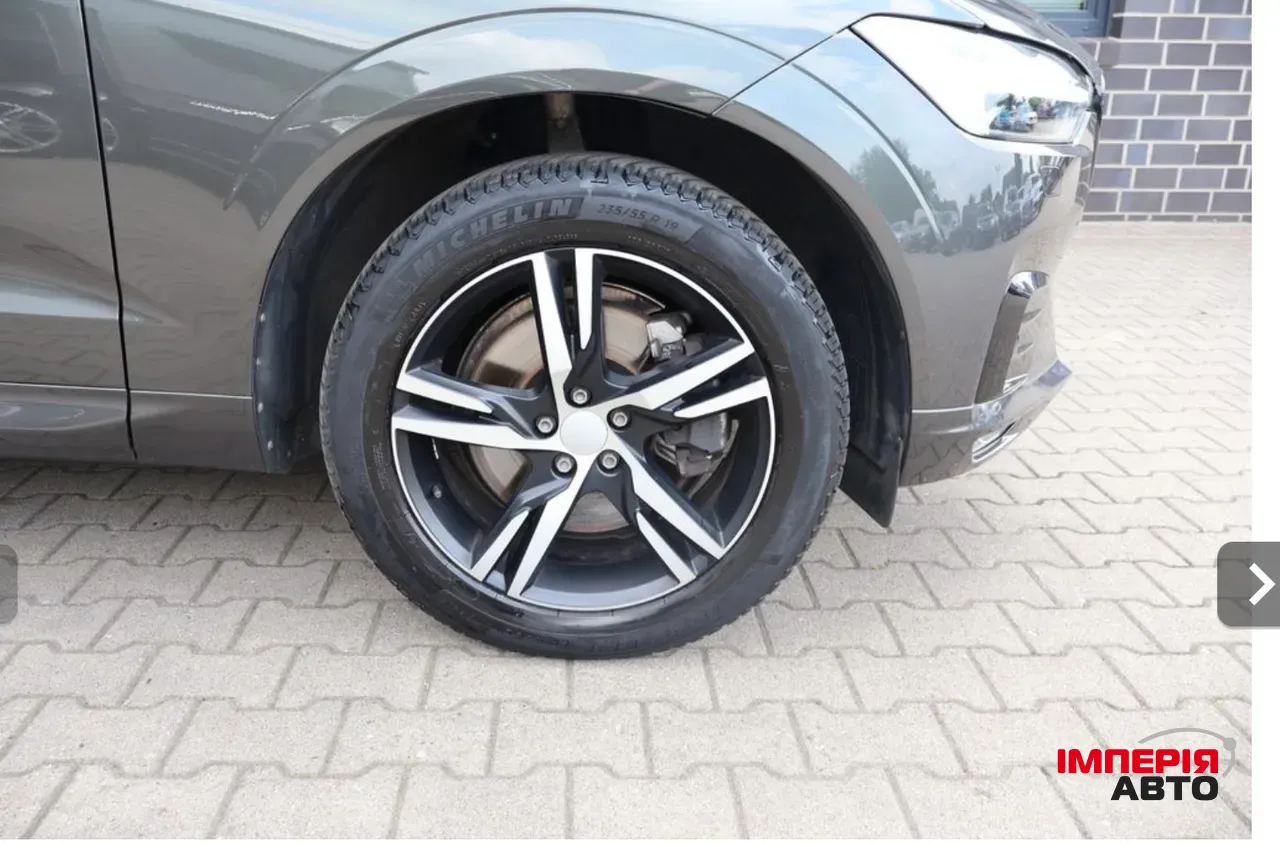 Volvo XC60 - фото 3