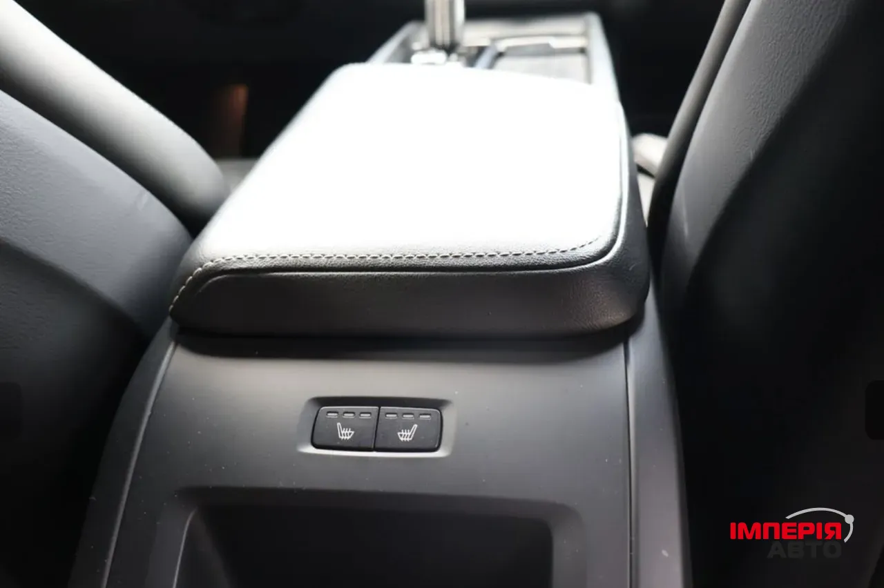 Volvo XC60 - фото 14