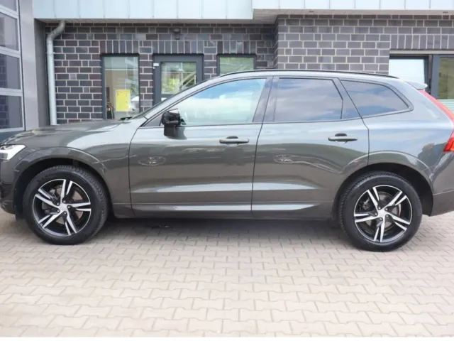 Volvo XC60 - фото 5
