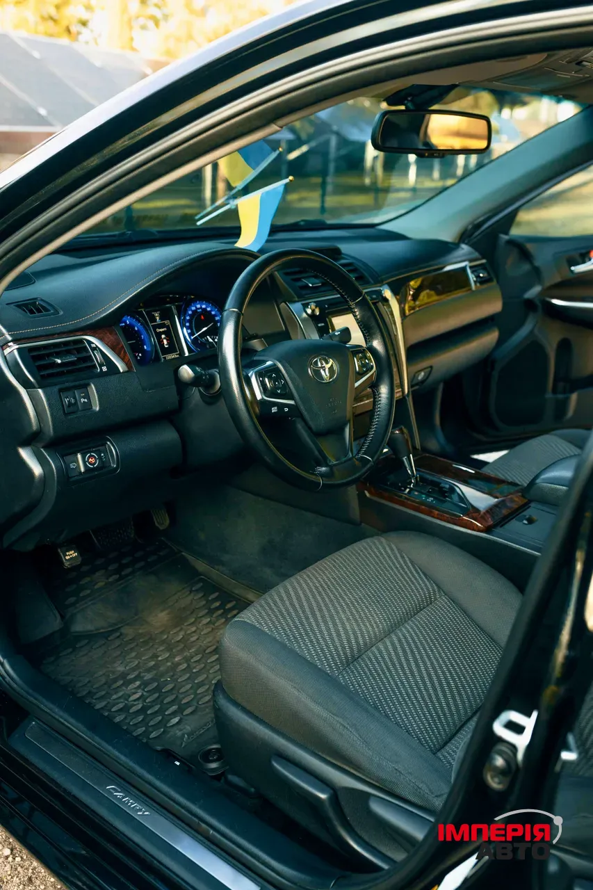 Toyota Camry - фото 15