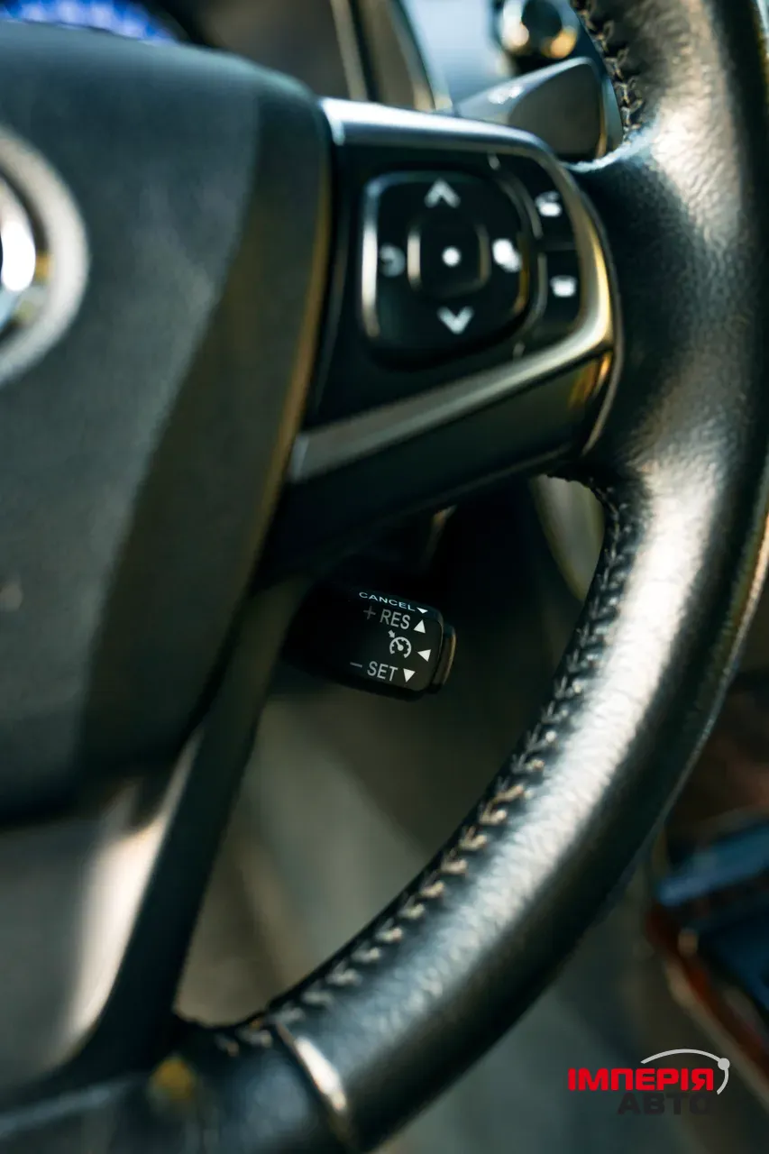 Toyota Camry - фото 19