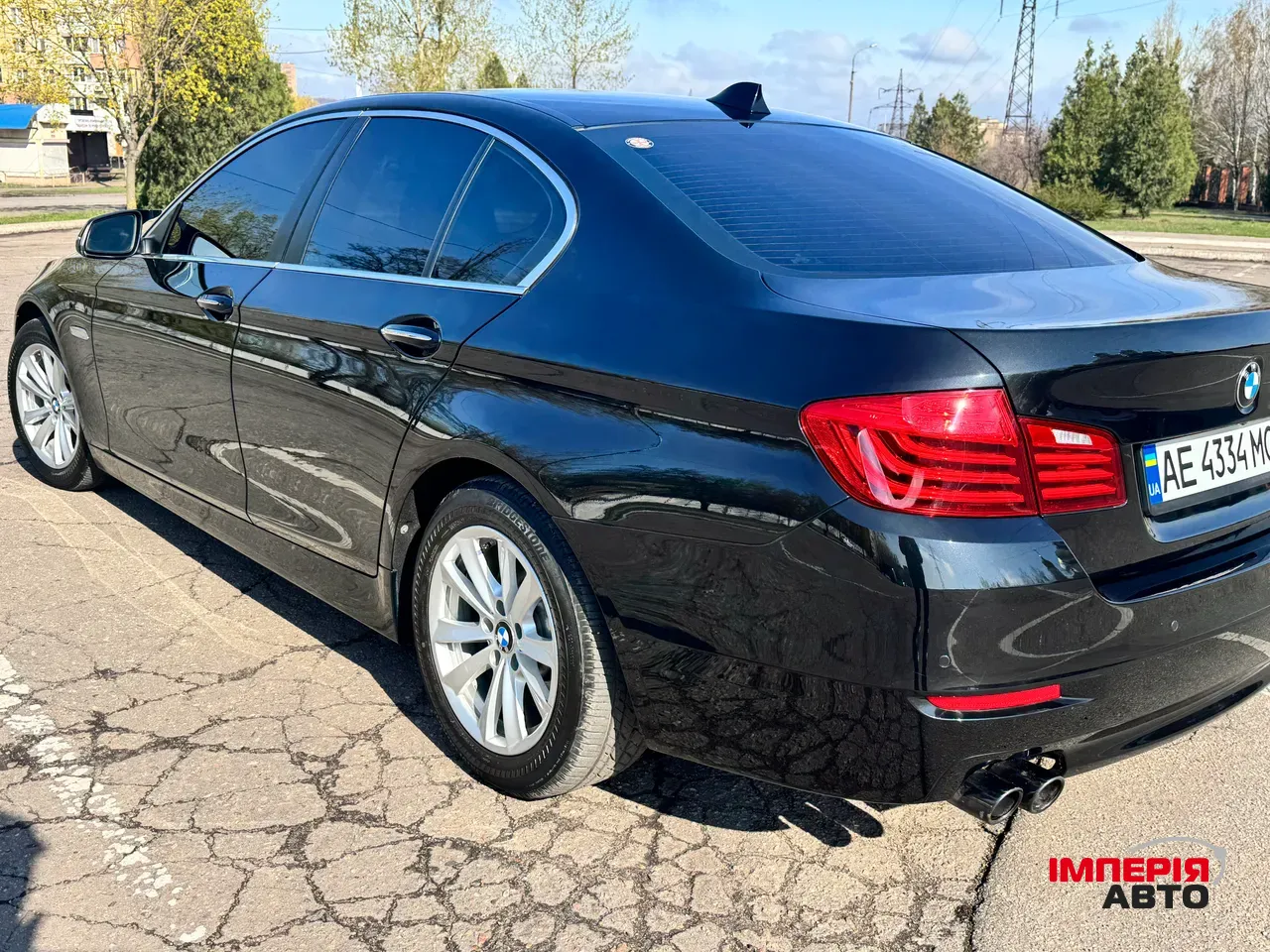 BMW 5 серії - фото 2