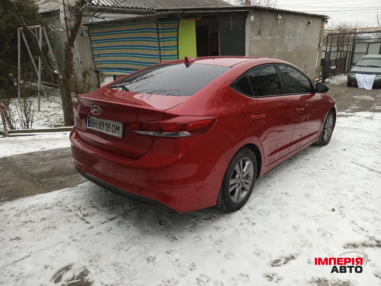 Hyundai Elantra - фото 4