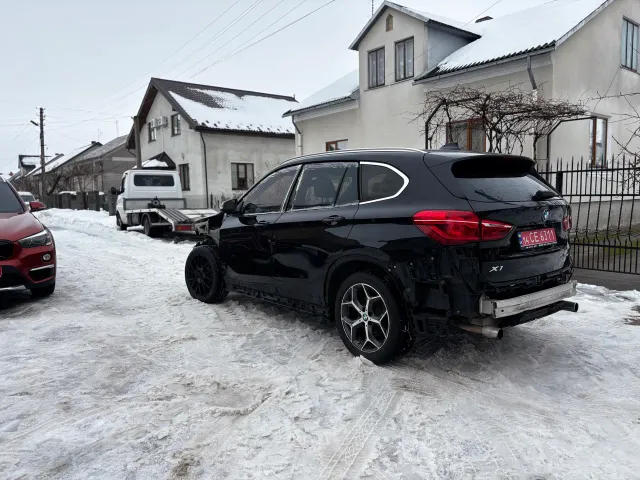 BMW X1 - фото 5