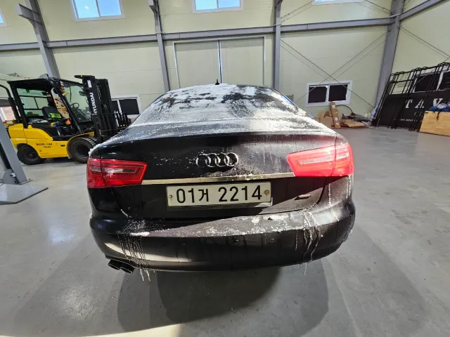 Audi A6 - фото 3