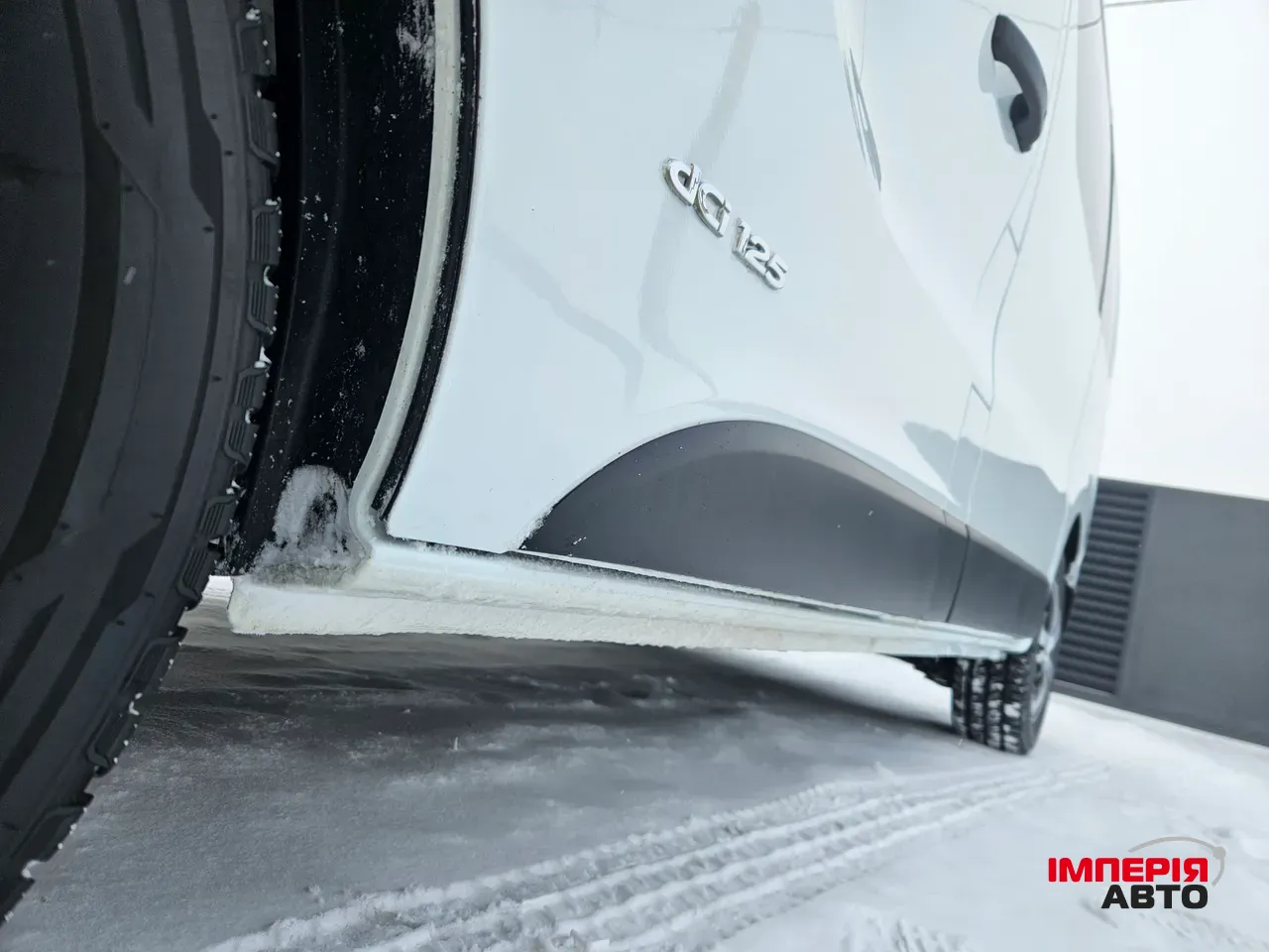 Renault Trafic - фото 20