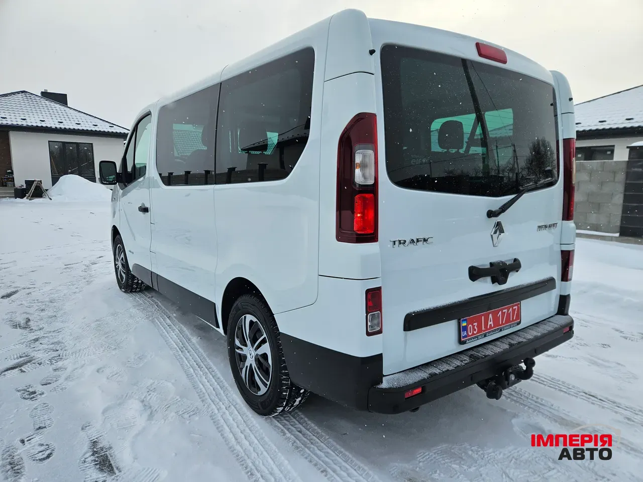 Renault Trafic - фото 49