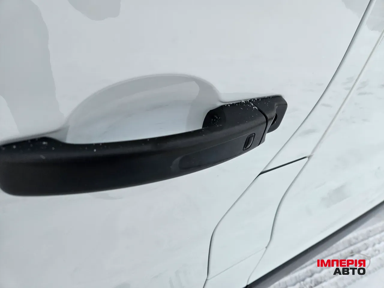 Renault Trafic - фото 24