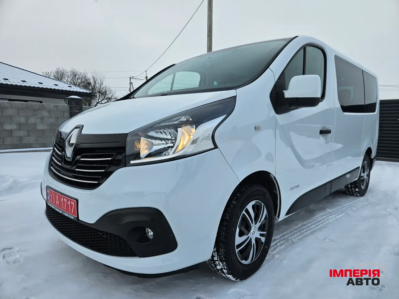 Renault Trafic - фото 2