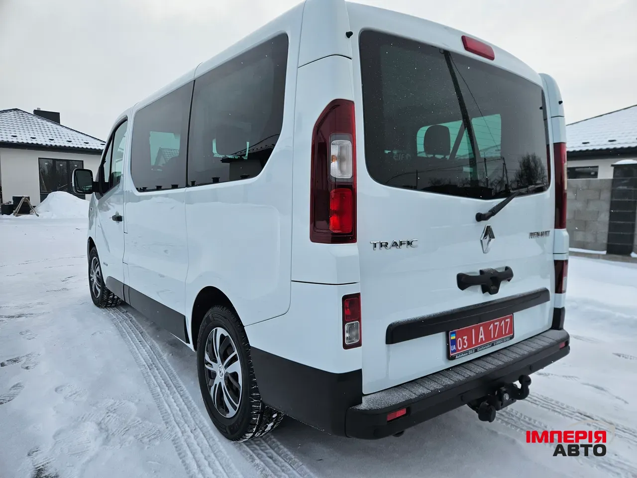 Renault Trafic - фото 3