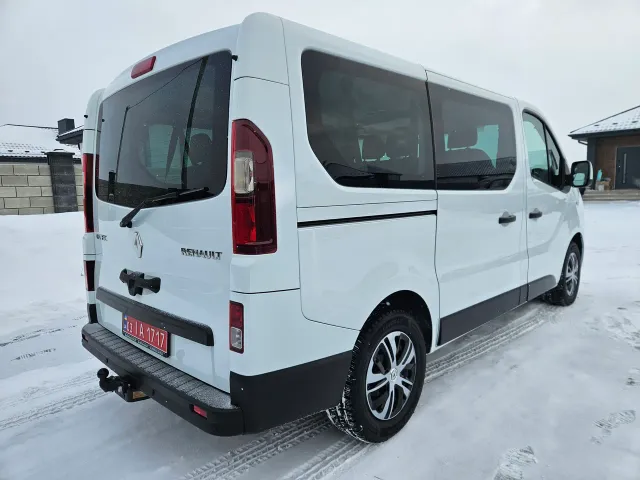 Renault Trafic - фото 4