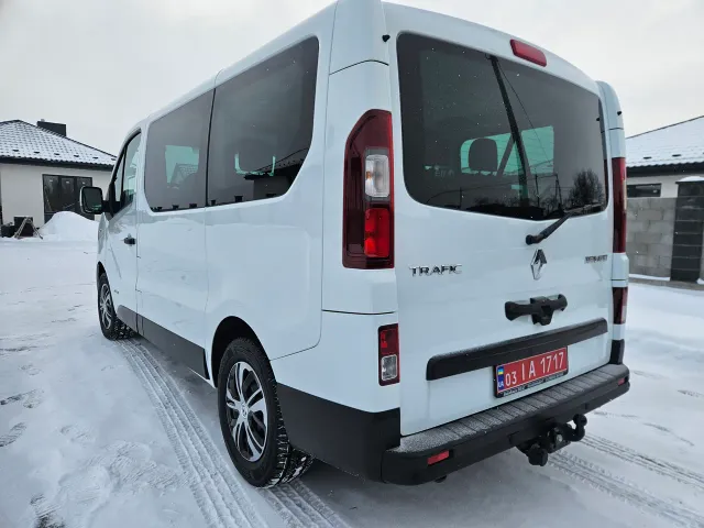 Renault Trafic - фото 3