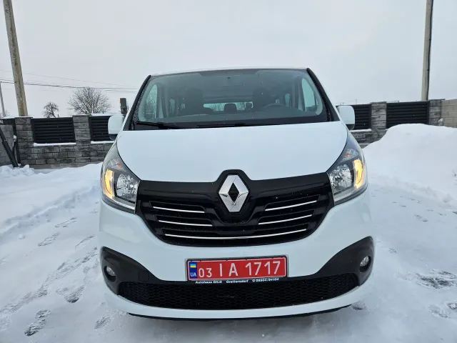 Renault Trafic - фото 5