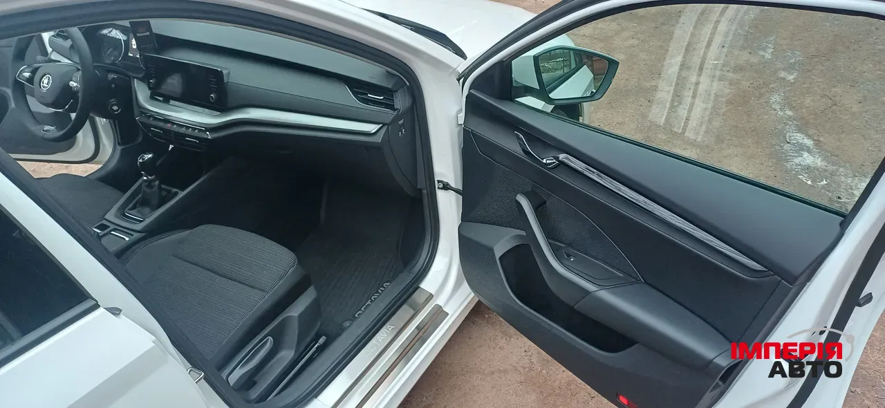 Skoda Octavia - фото 9