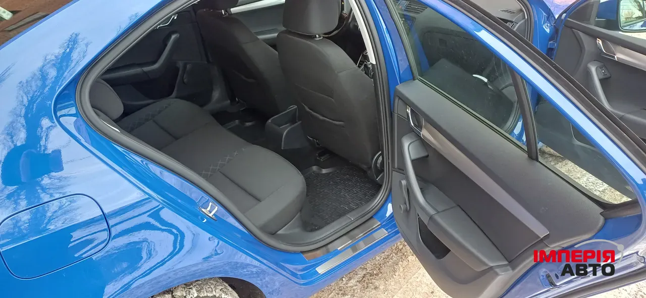 Skoda Octavia - фото 12