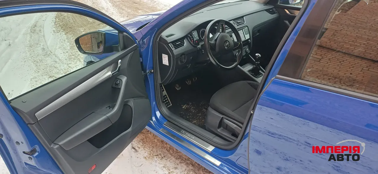 Skoda Octavia - фото 9