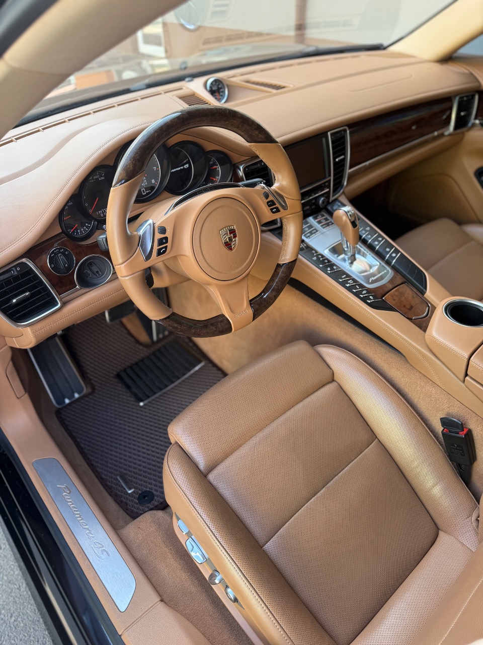 Porsche Panamera - фото 17