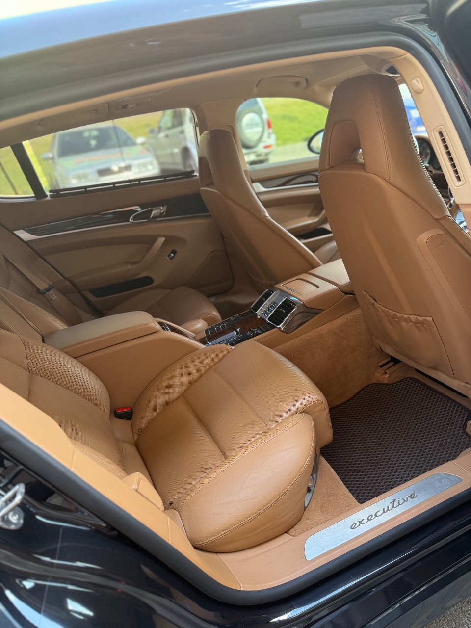 Porsche Panamera - фото 30