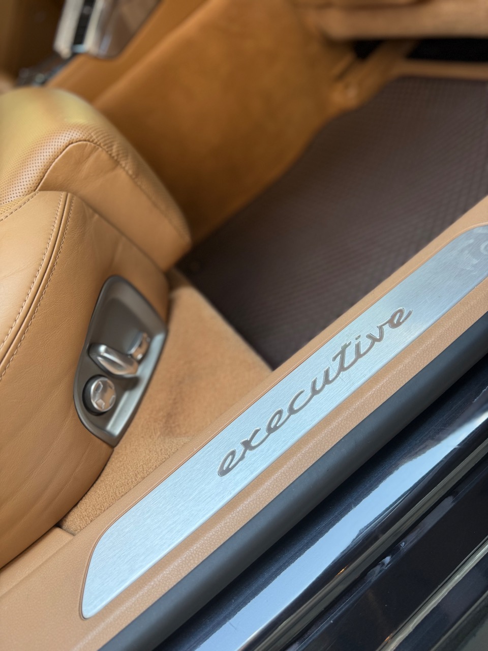 Porsche Panamera - фото 13