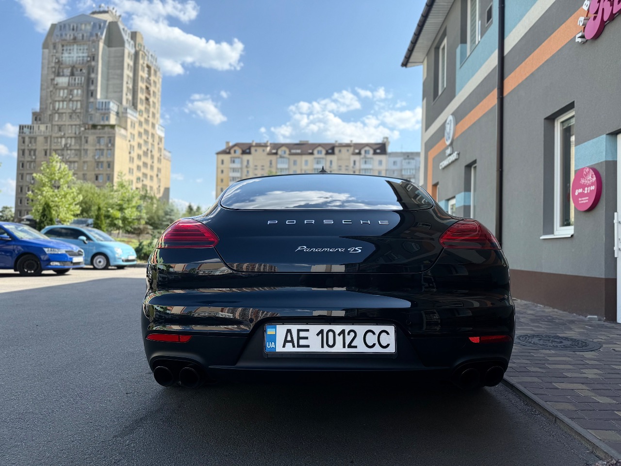 Porsche Panamera - фото 14