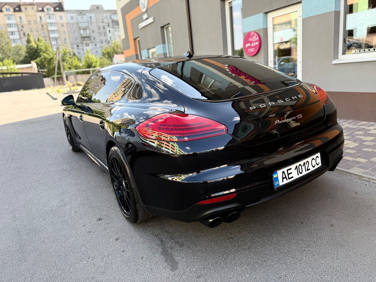 Porsche Panamera - фото 25