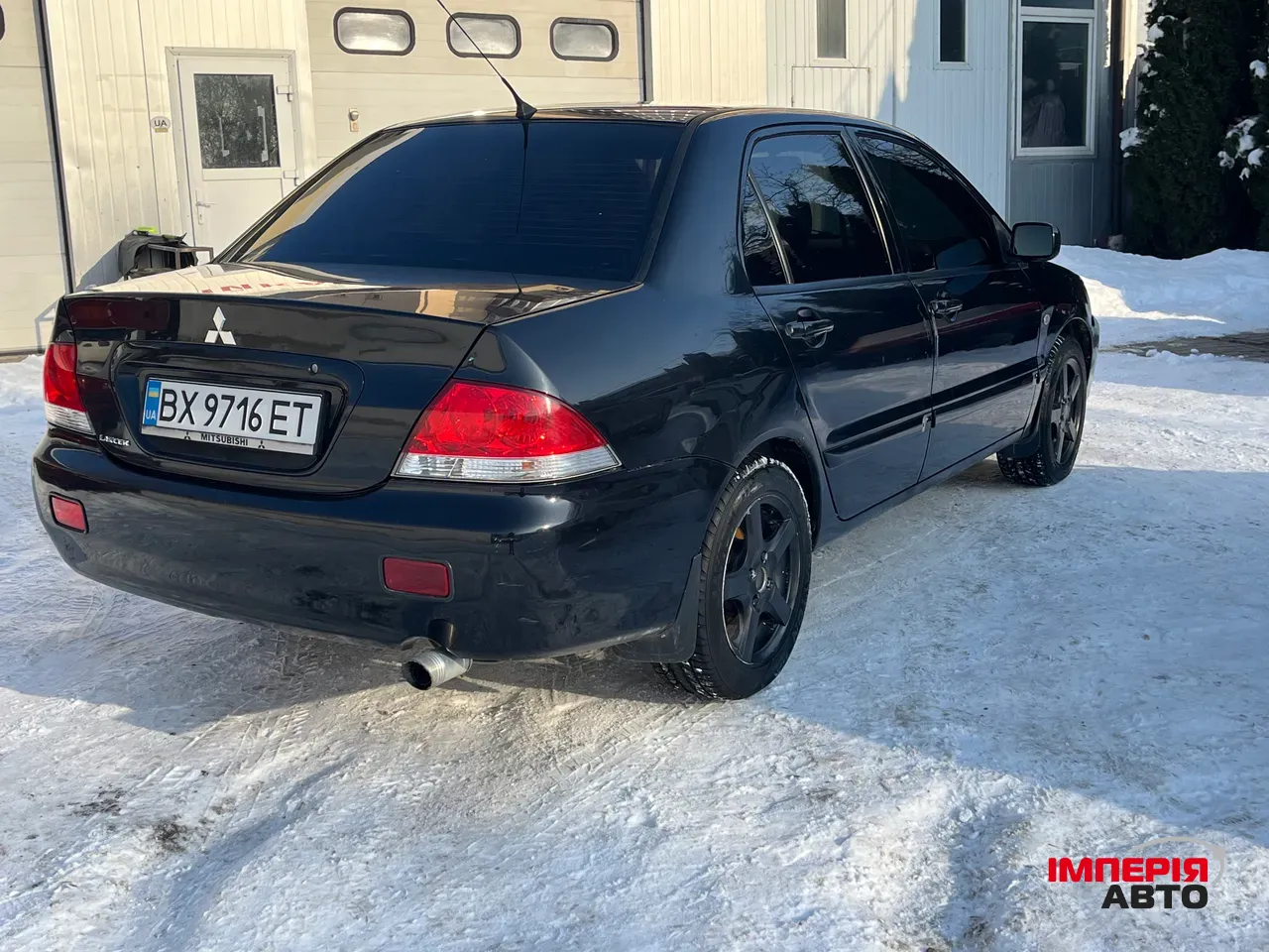 Mitsubishi Lancer - фото 3