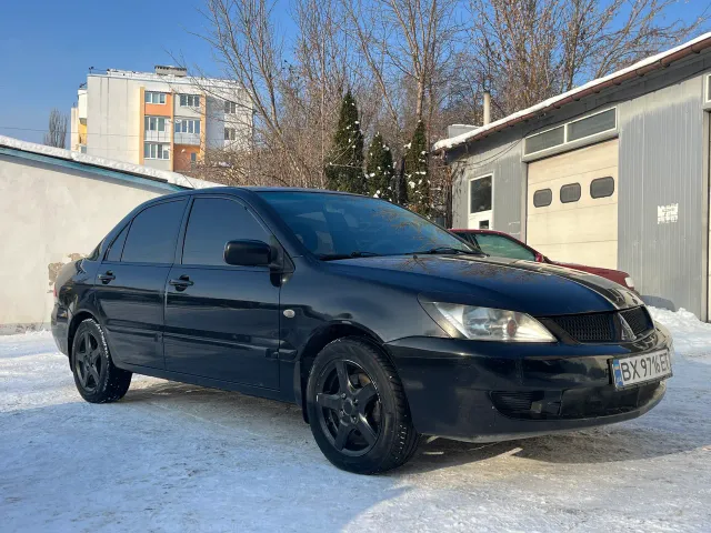 Mitsubishi Lancer - фото 2
