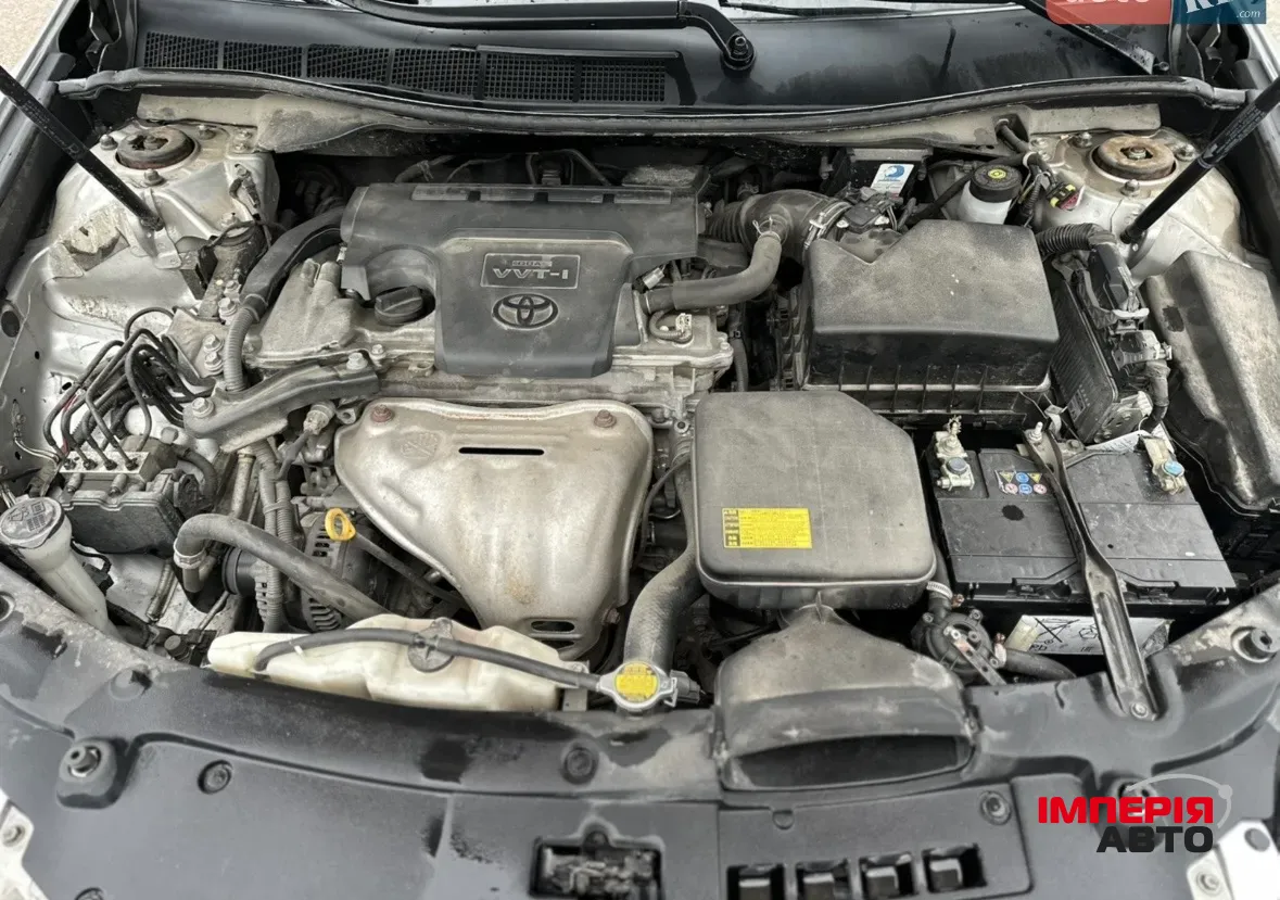 Toyota Camry - фото 12