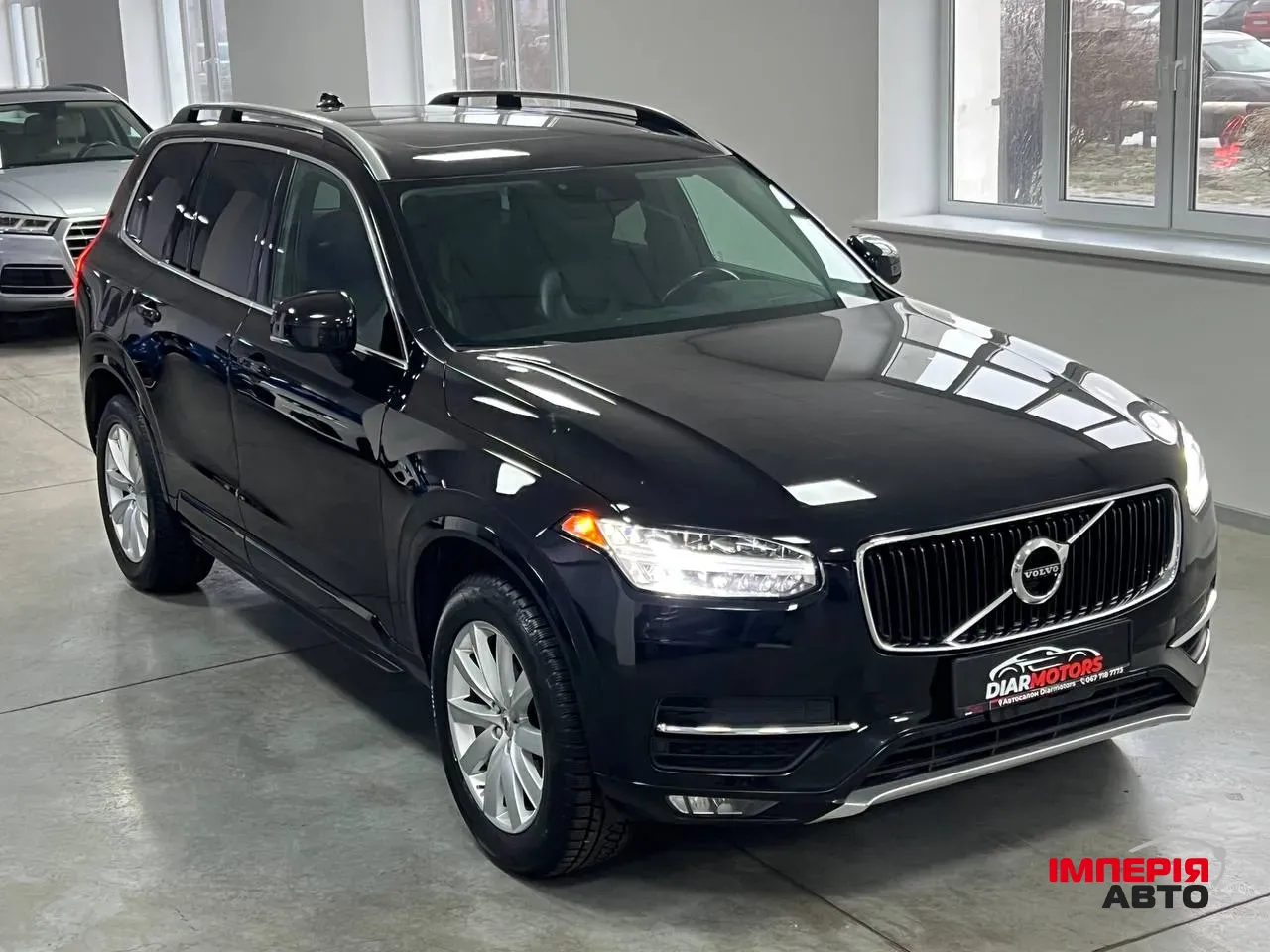 Volvo XC90 - фото 1
