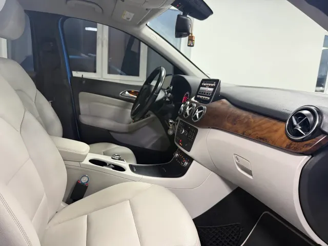 Mercedes-Benz B-Класс - фото 5