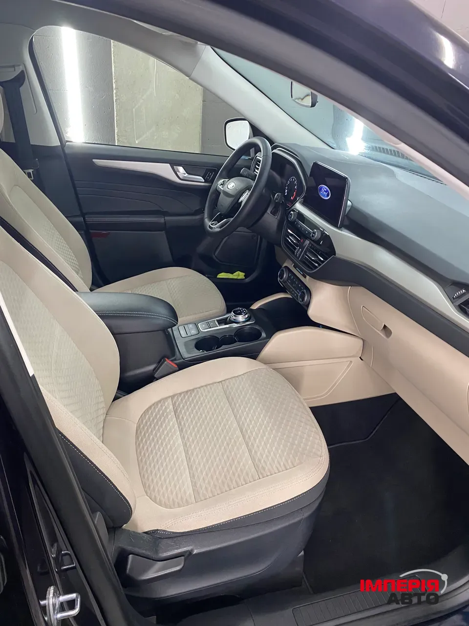 Ford Escape - фото 5