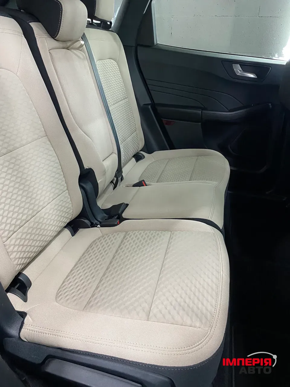 Ford Escape - фото 7