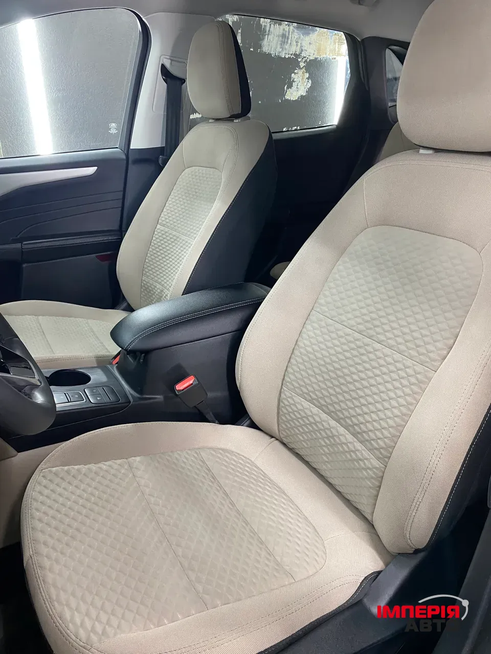 Ford Escape - фото 12