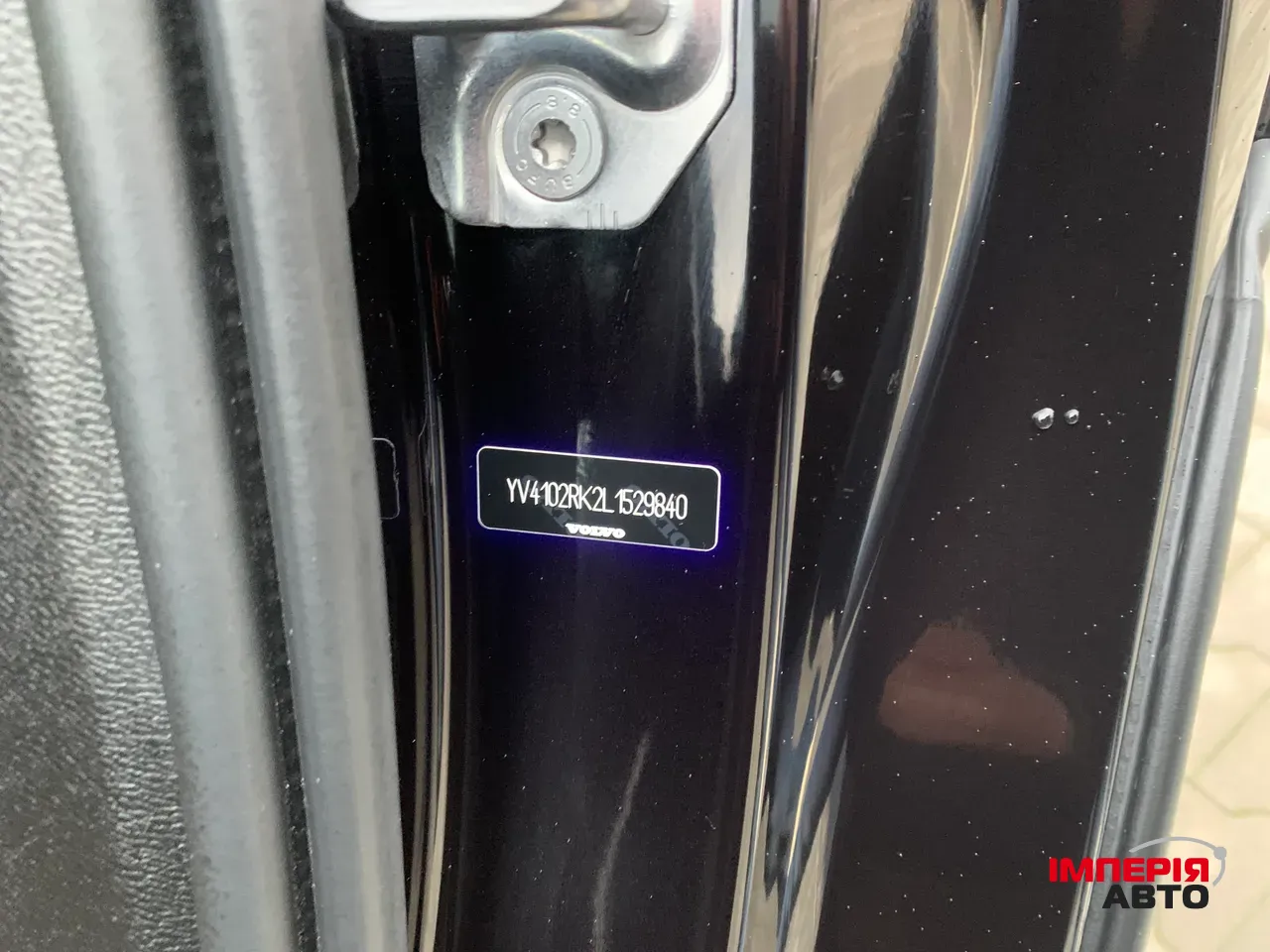 Volvo XC60 - фото 22