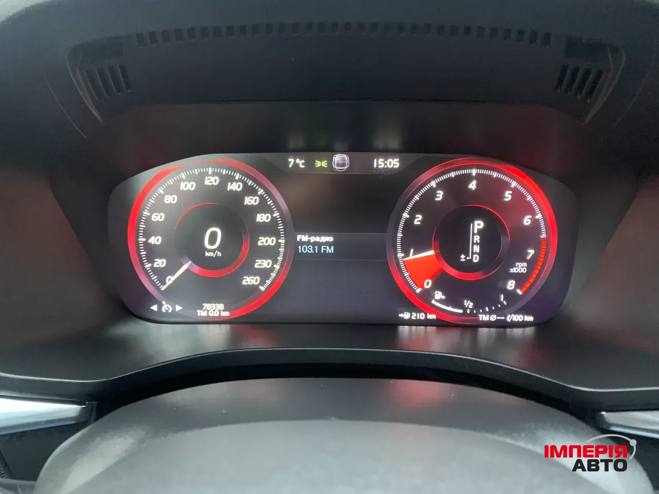 Volvo XC60 - фото 33