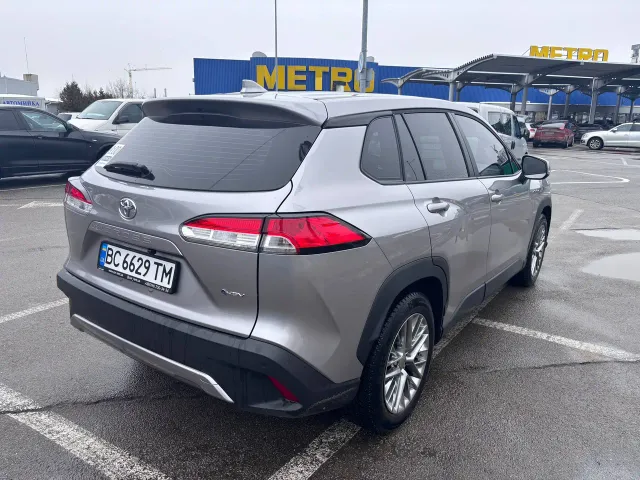 Toyota Corolla Cross - фото 5