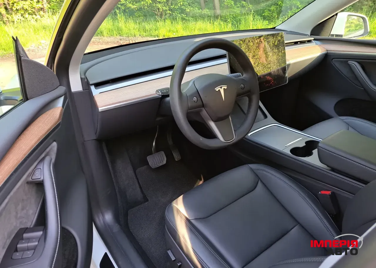 Tesla Model Y - фото 5