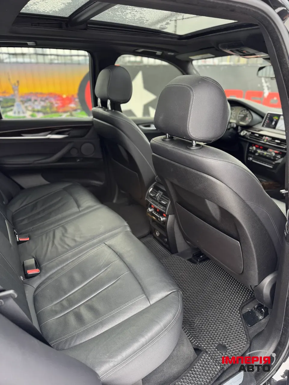 BMW X5 - фото 17