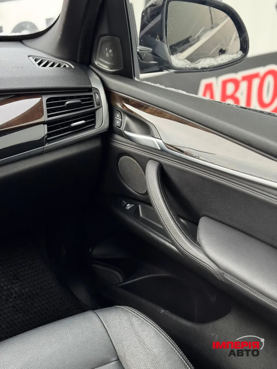 BMW X5 - фото 16