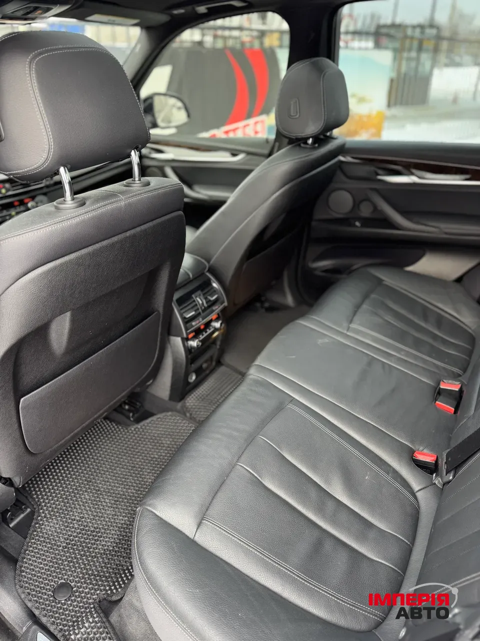 BMW X5 - фото 10