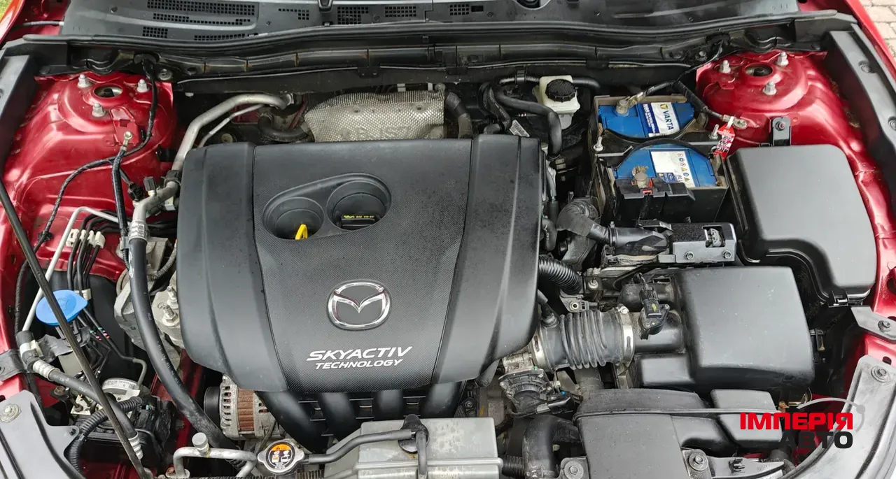 Mazda 3 - фото 16