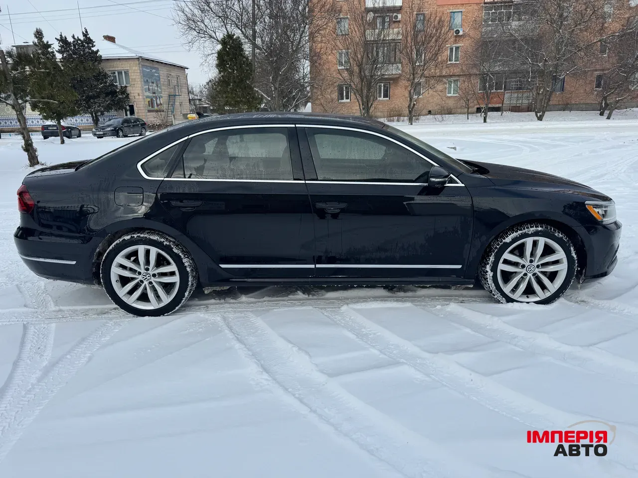 Volkswagen Passat - фото 4