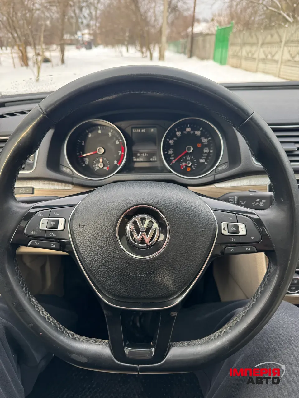 Volkswagen Passat - фото 10