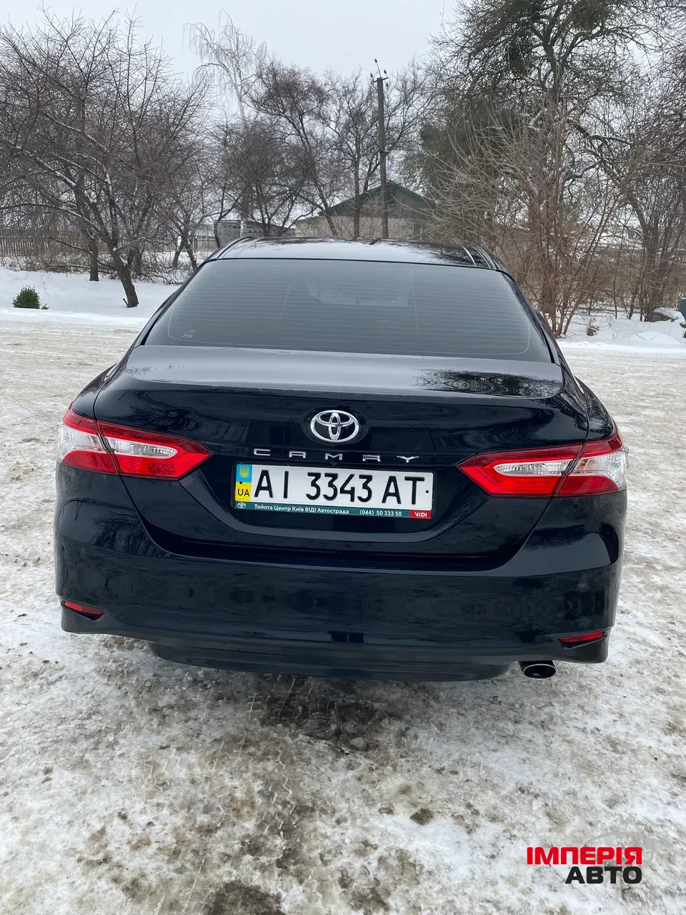 Toyota Camry - фото 4