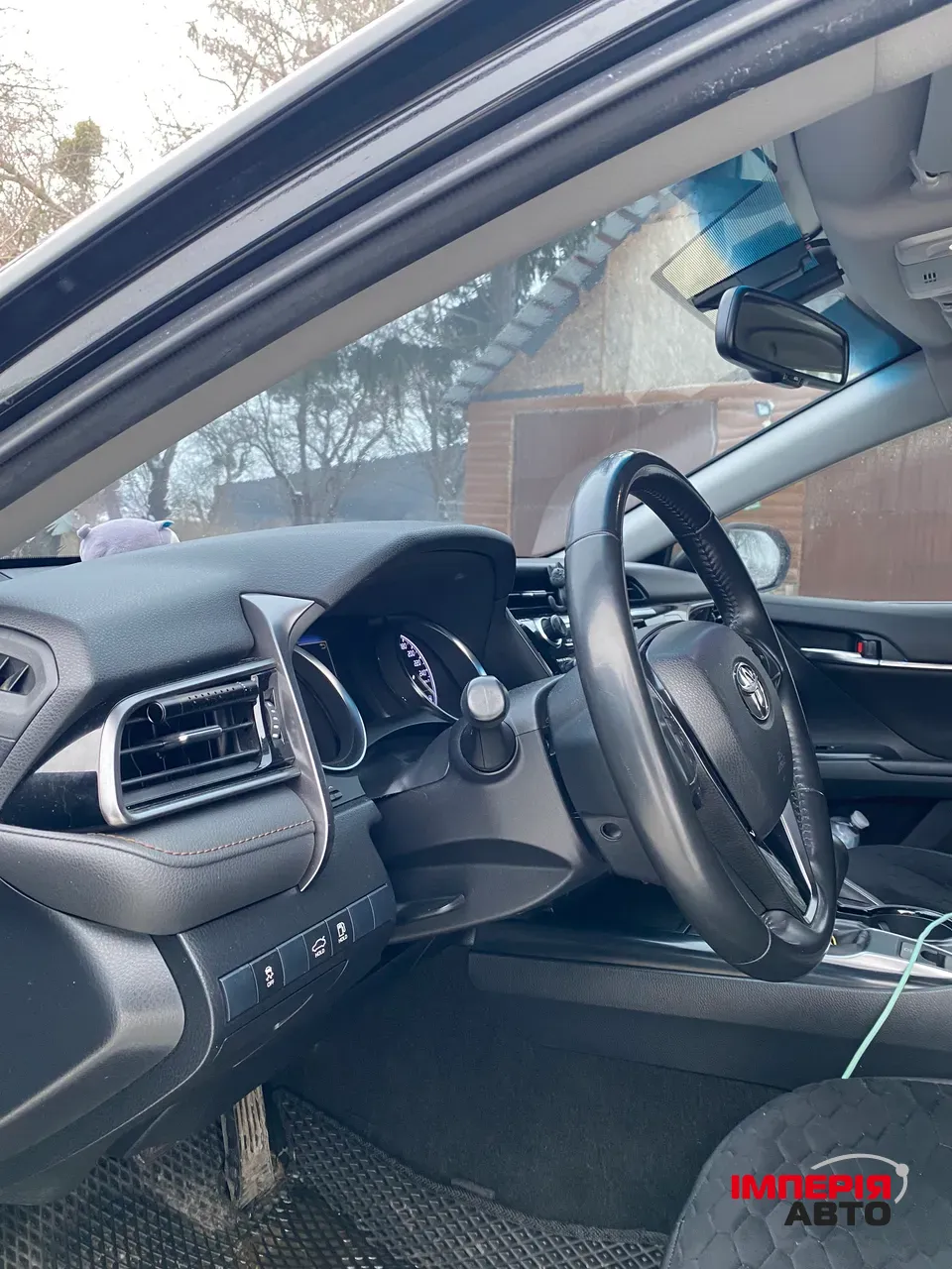 Toyota Camry - фото 8